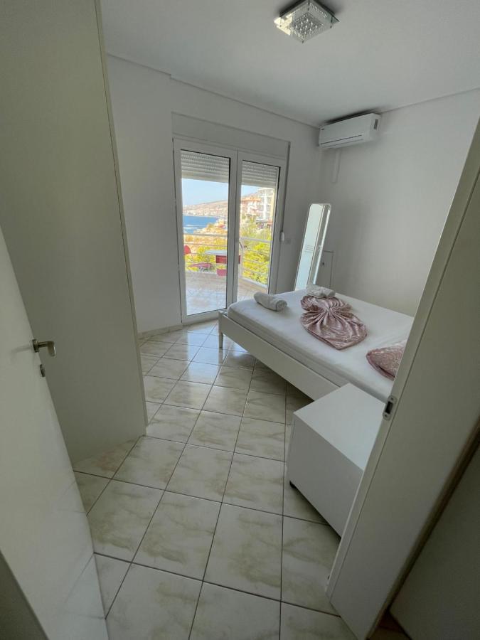 Appartement Santa Sarandë Buitenkant foto